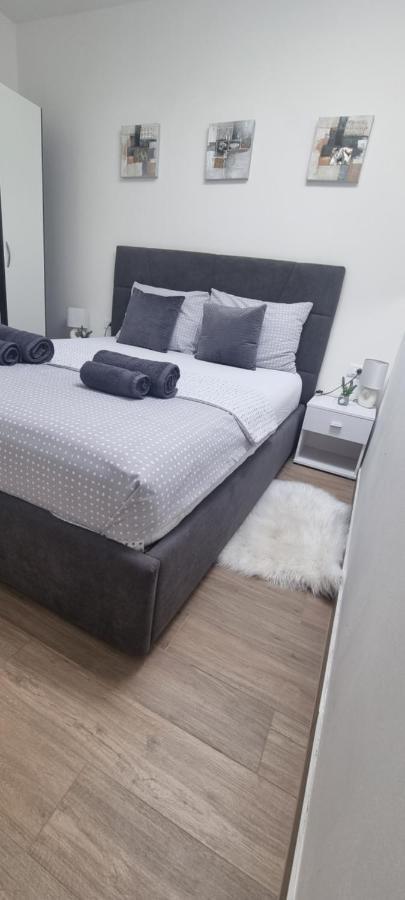 Apartman Nina Daire Zadar Dış mekan fotoğraf